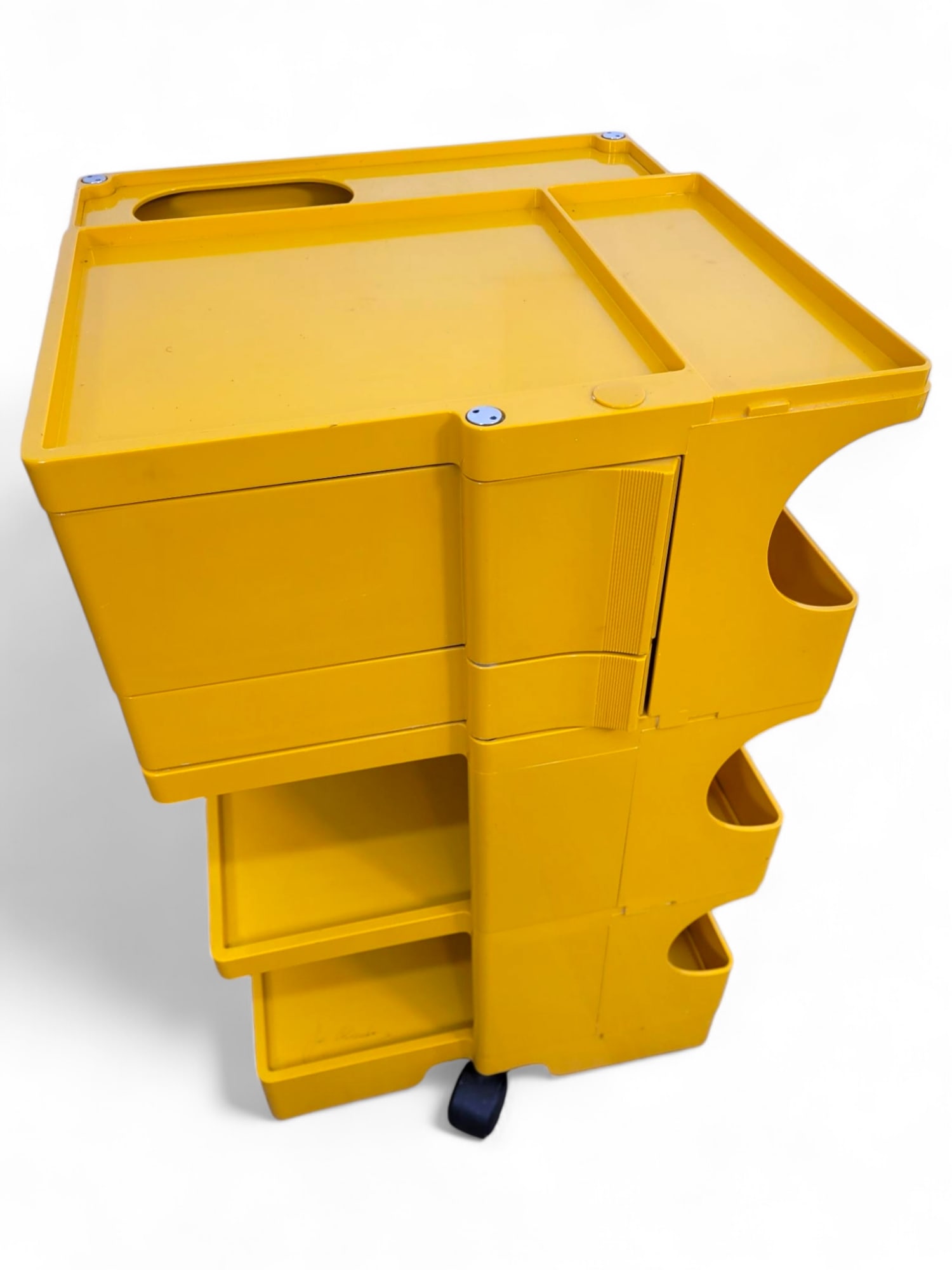 Vintage Bieffeplast Boby Trolley by Joe Colombo (1 of 20)