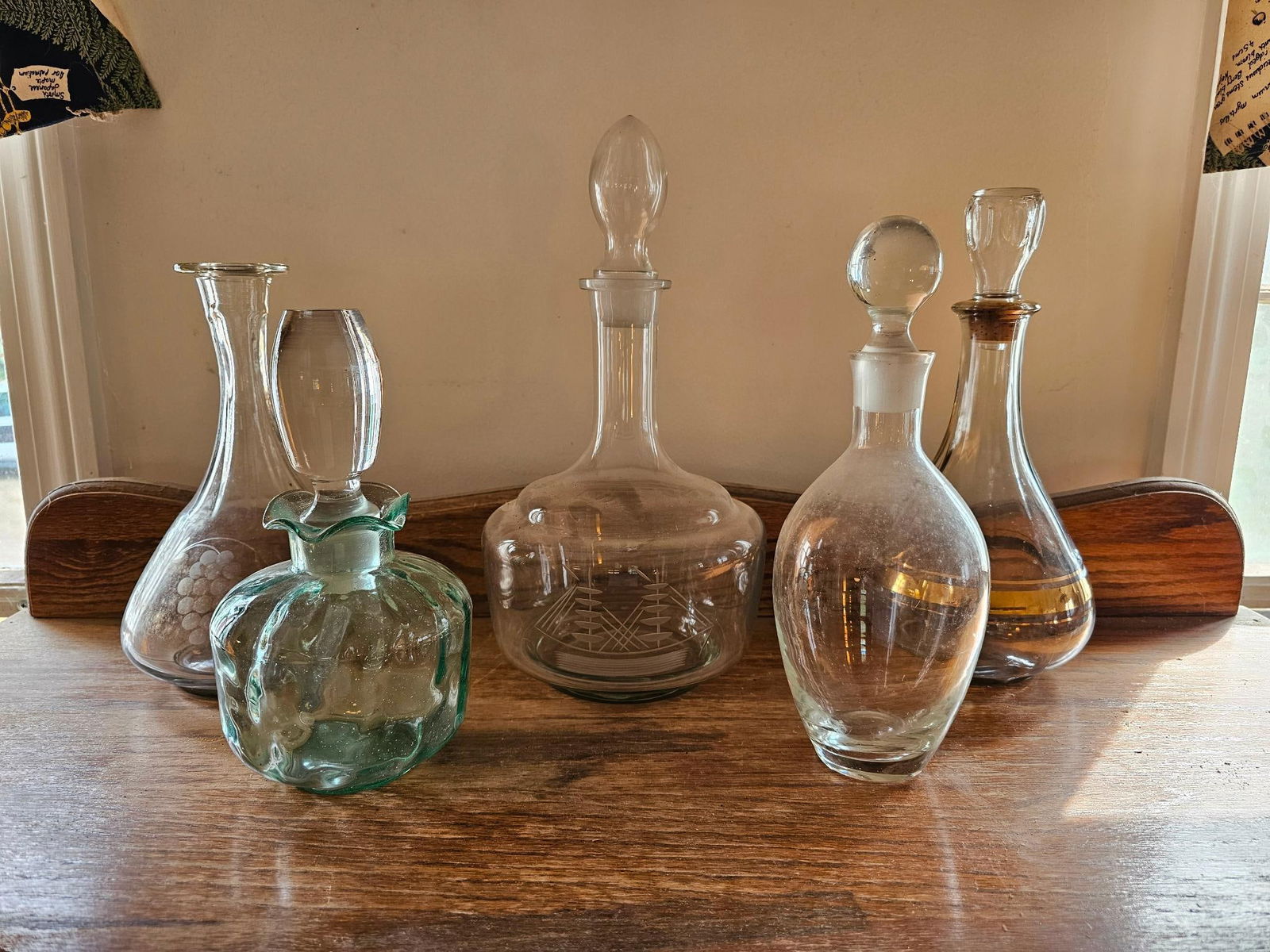 Assorted Vintage Glass Decanters (1 of 7)