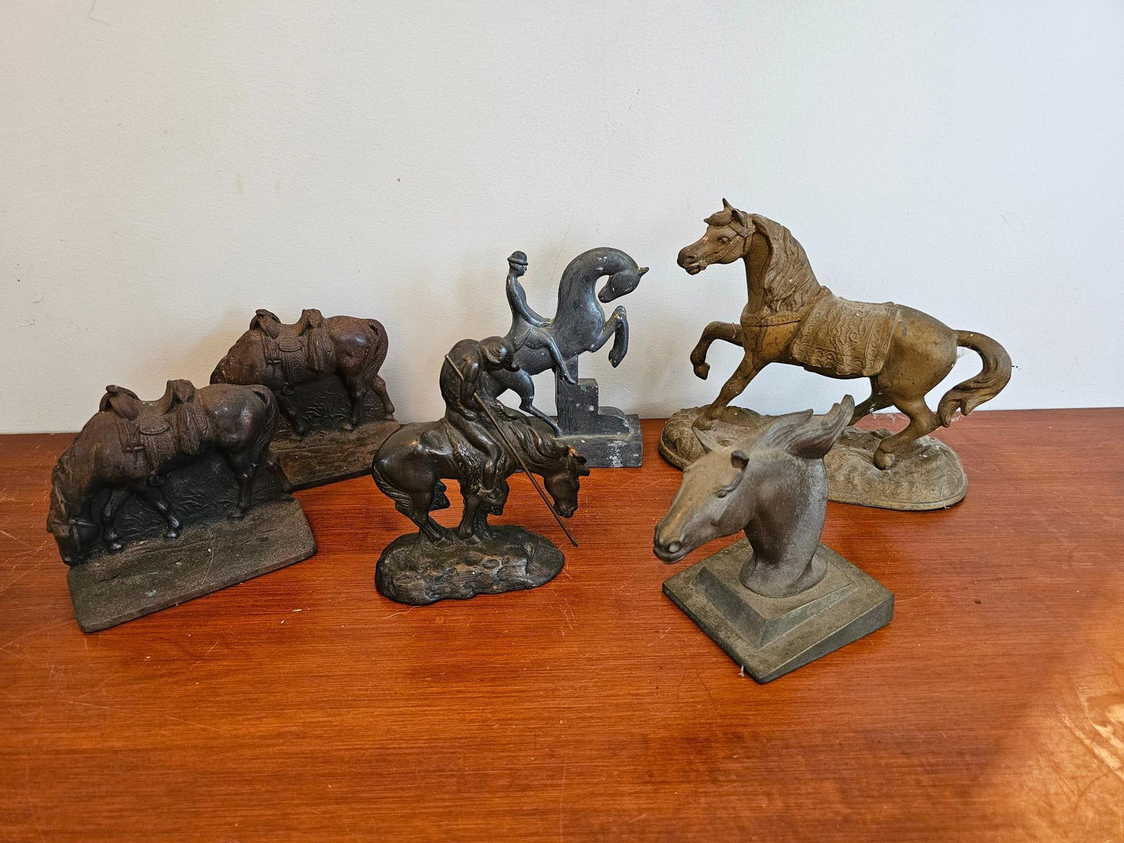 Grouping Antique Horse Figures Lot #2 (1 of 10)