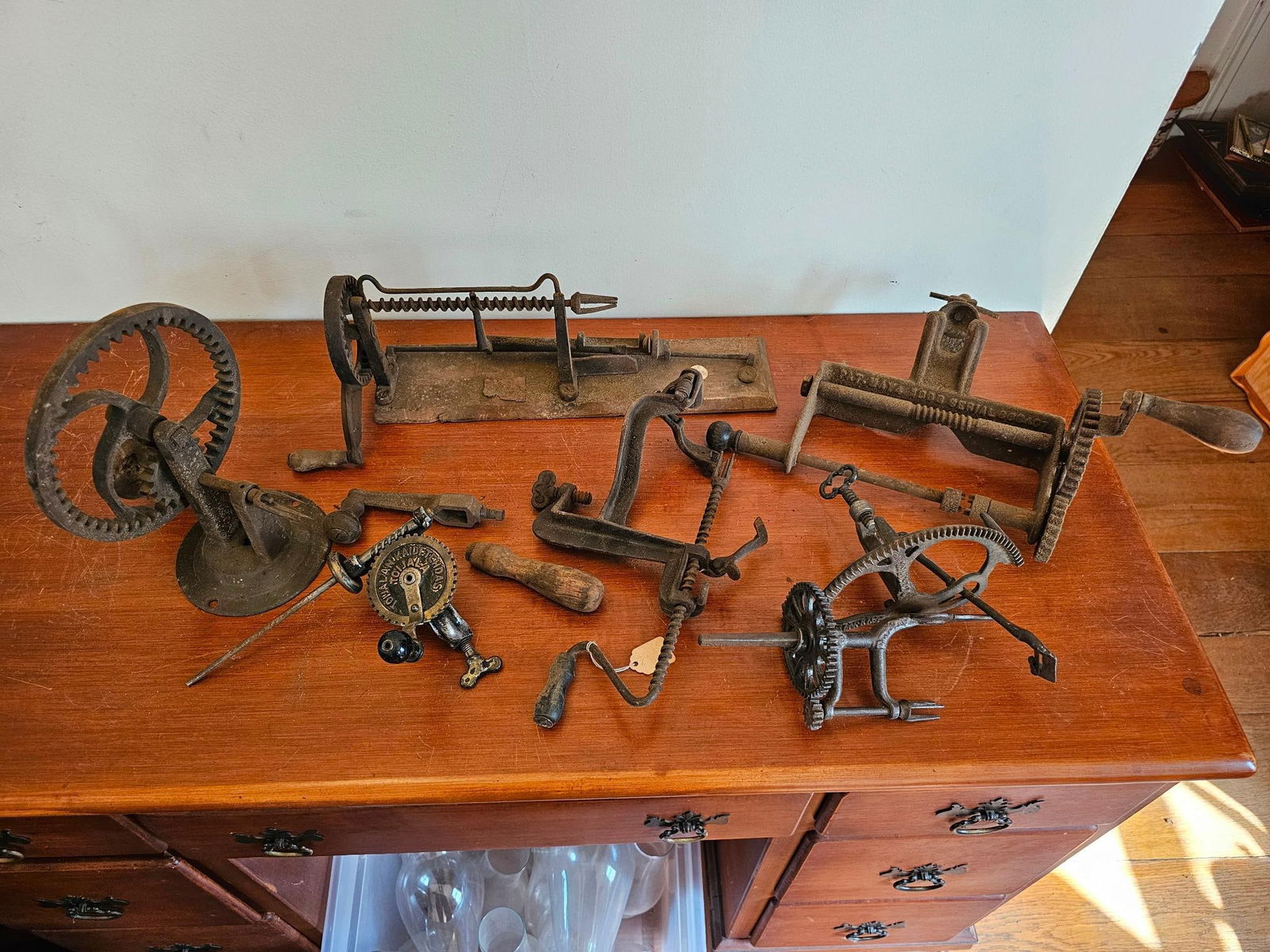Lot of Antique Cast Iron Apple Peelers - #3 (1 of 13)