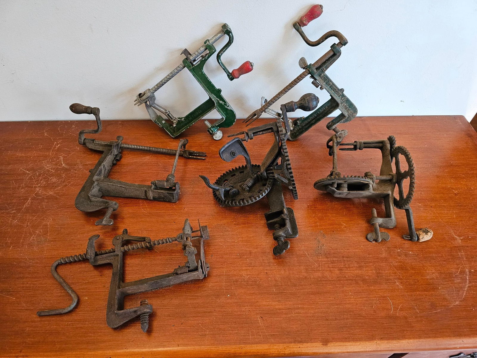 Lot of Antique Cast Iron Apple Peelers - #5 (1 of 11)