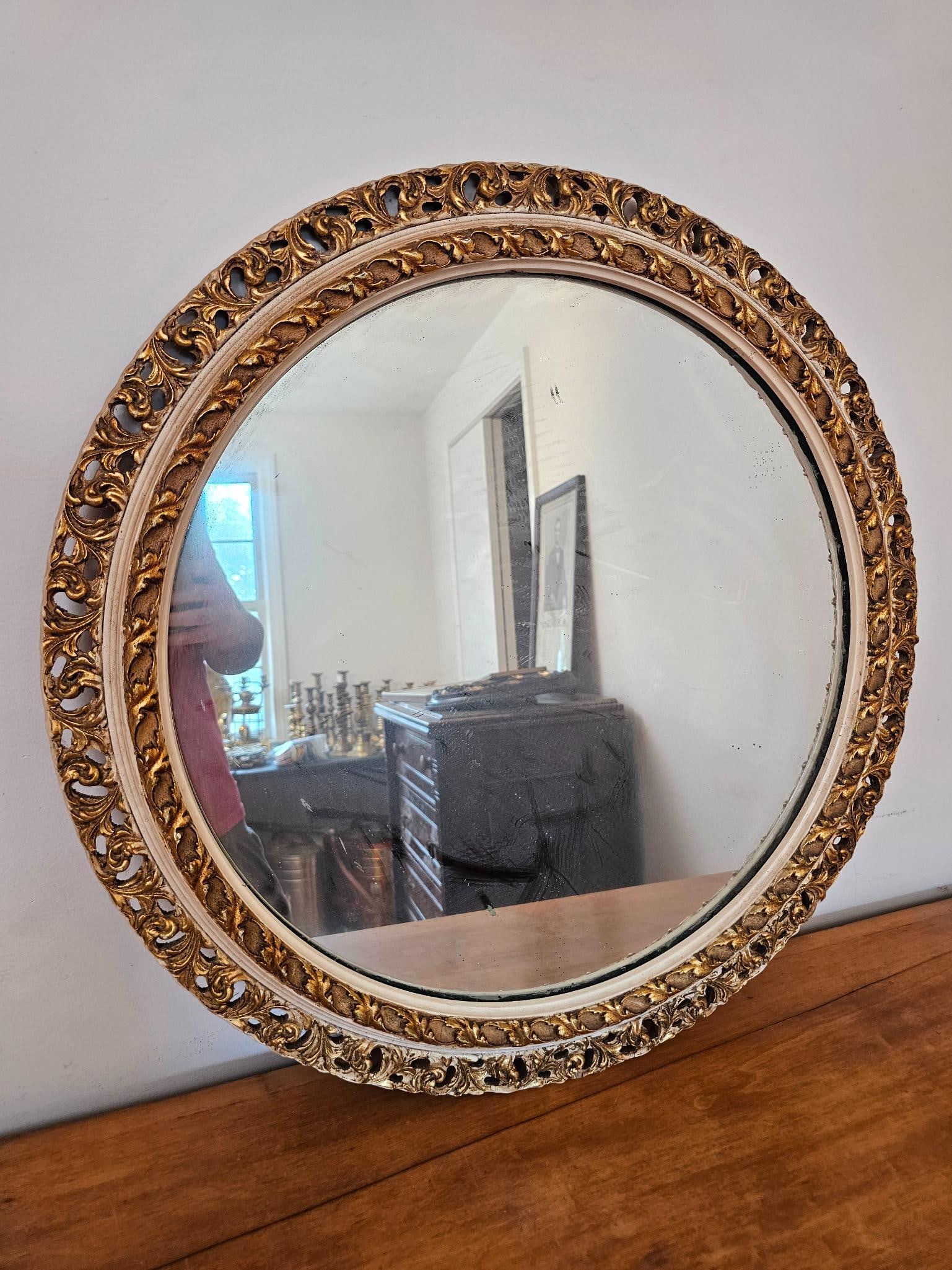 Ornate Vintage Round Mirror with Gilt Frame (1 of 5)