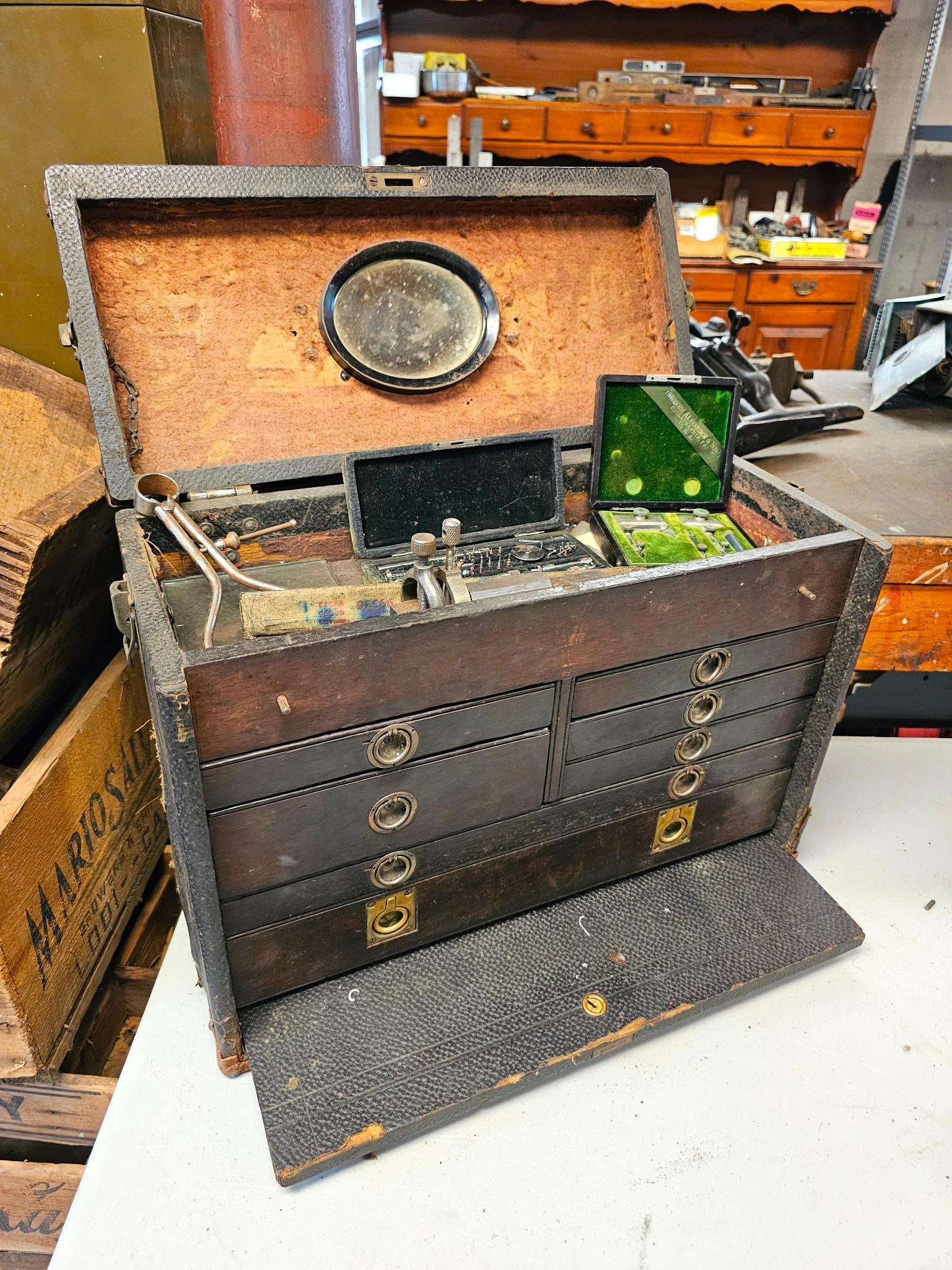 Antique Machinist Tool Chest w/ Tools (1 of 17)