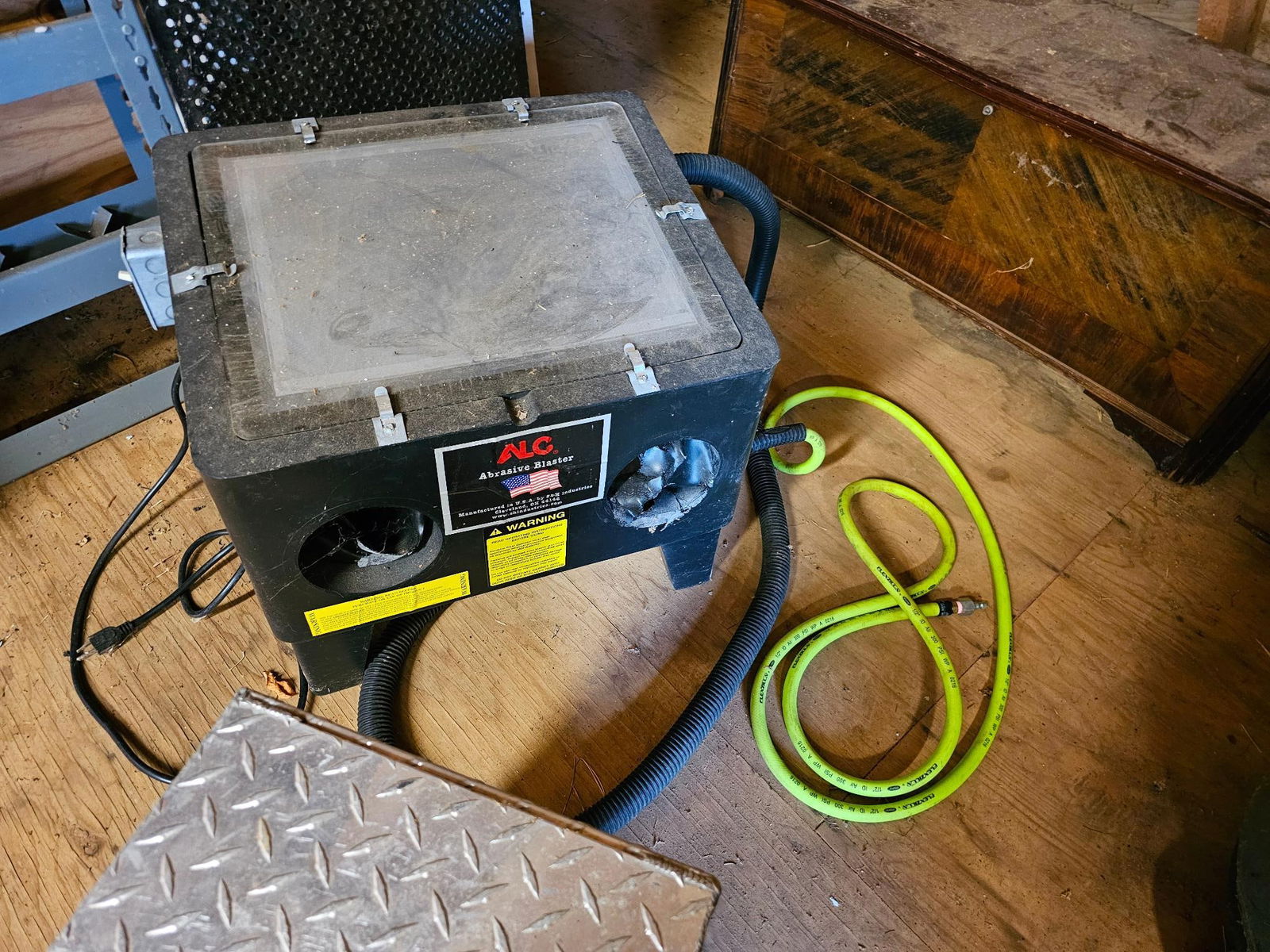 ALC Abrasive Blaster Unit (1 of 7)