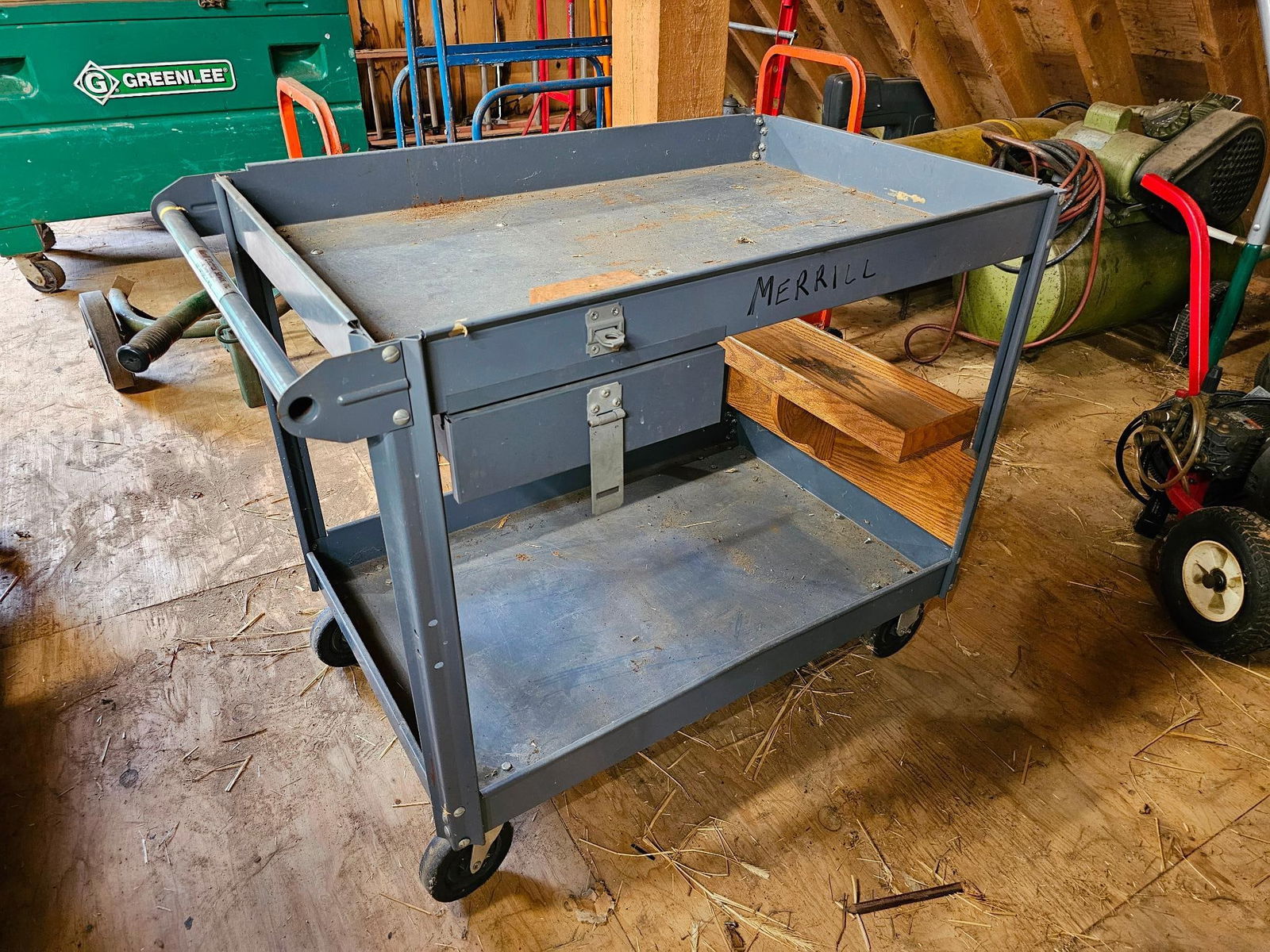 Heavy-Duty Rolling Tool / Utility Cart (1 of 6)