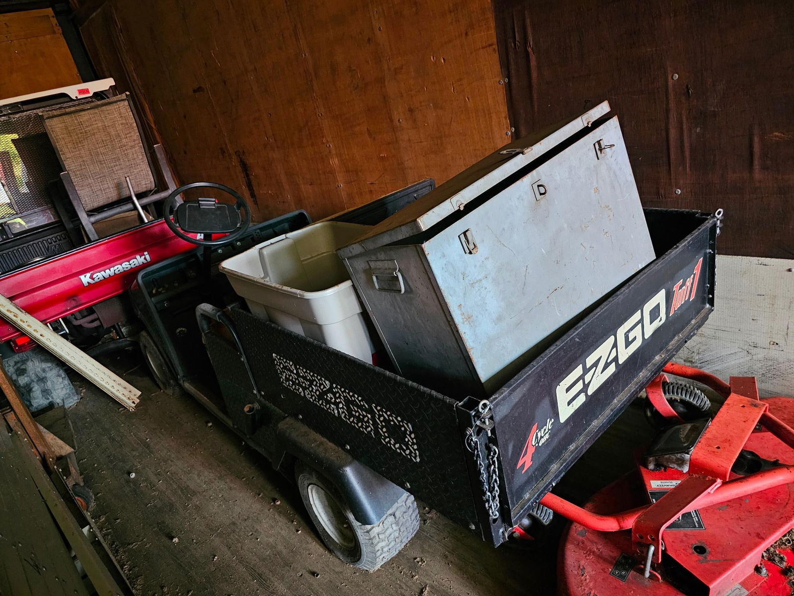 E-Z-GO Tuff 1 Utility Vehicle / Cart (1 of 12)