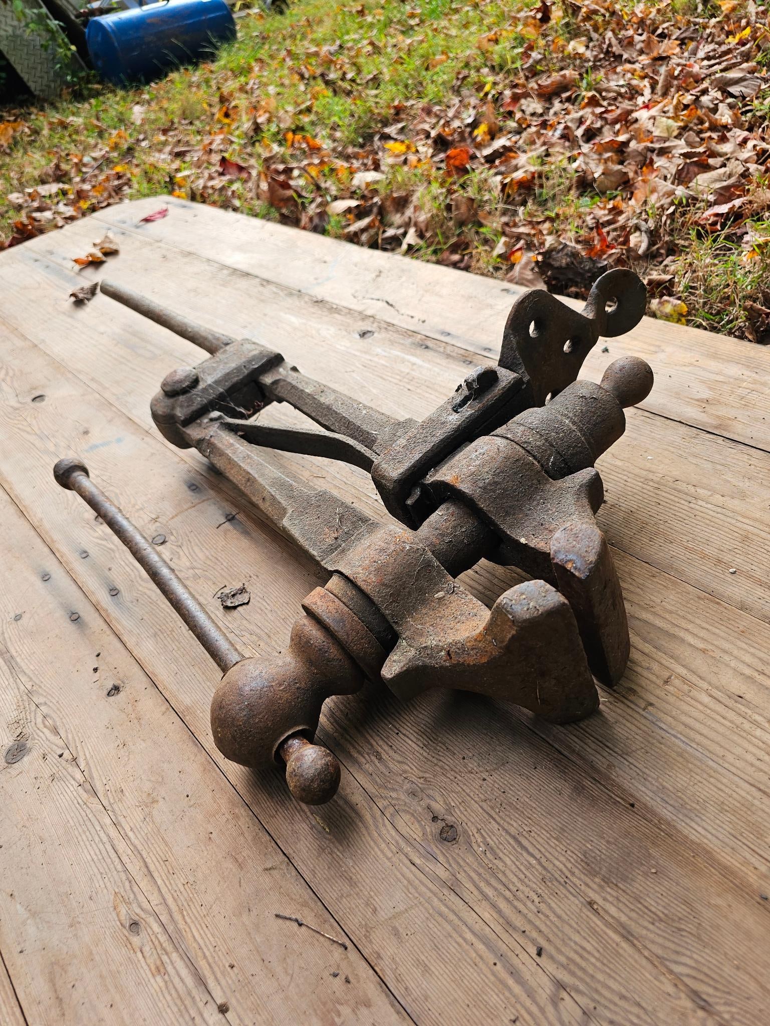 Antique Cast Iron Blacksmith Vise - #2 (1 of 14)