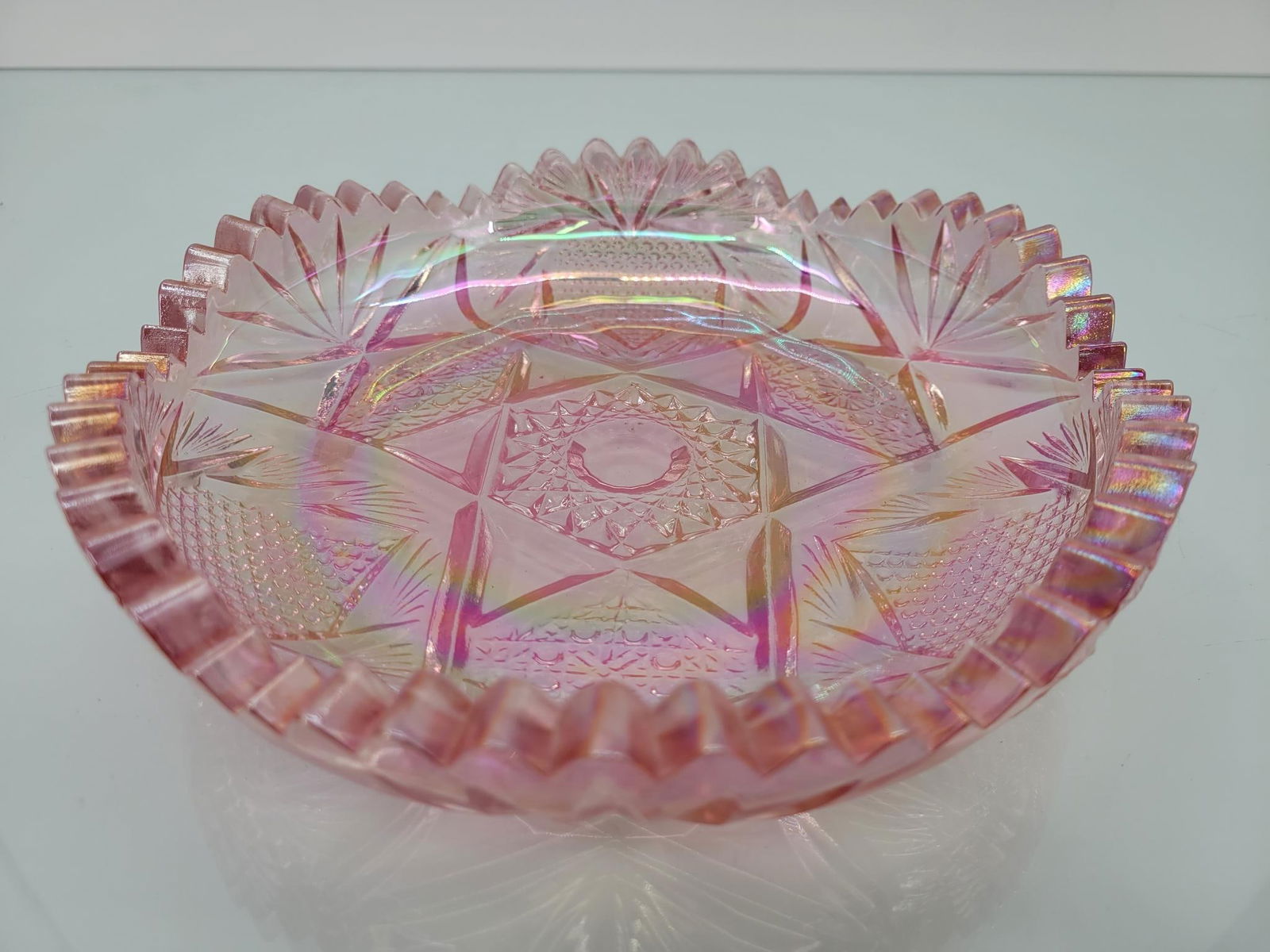LE Smith Woodrose Pink #3551 Pressed Glass Tray (1 of 7)