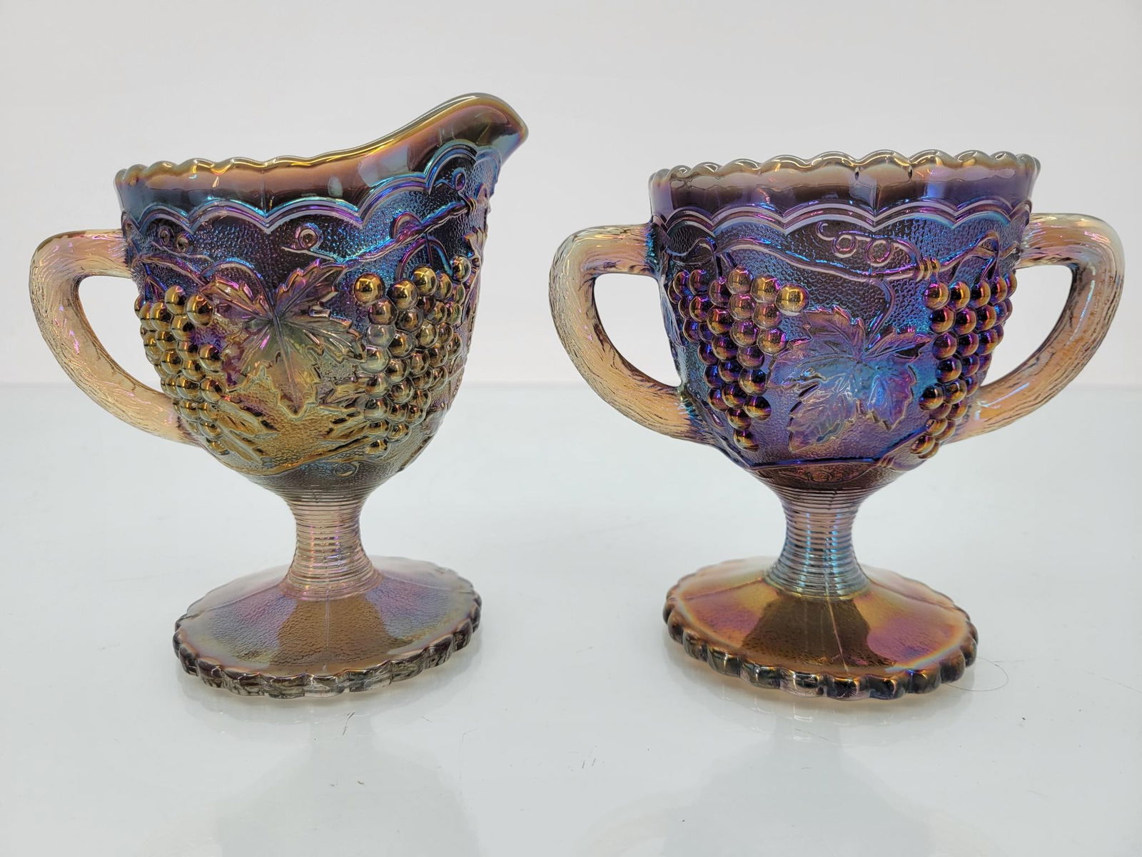 Imperial Smoke Grape Creamer and Sugar Set (1 of 13)