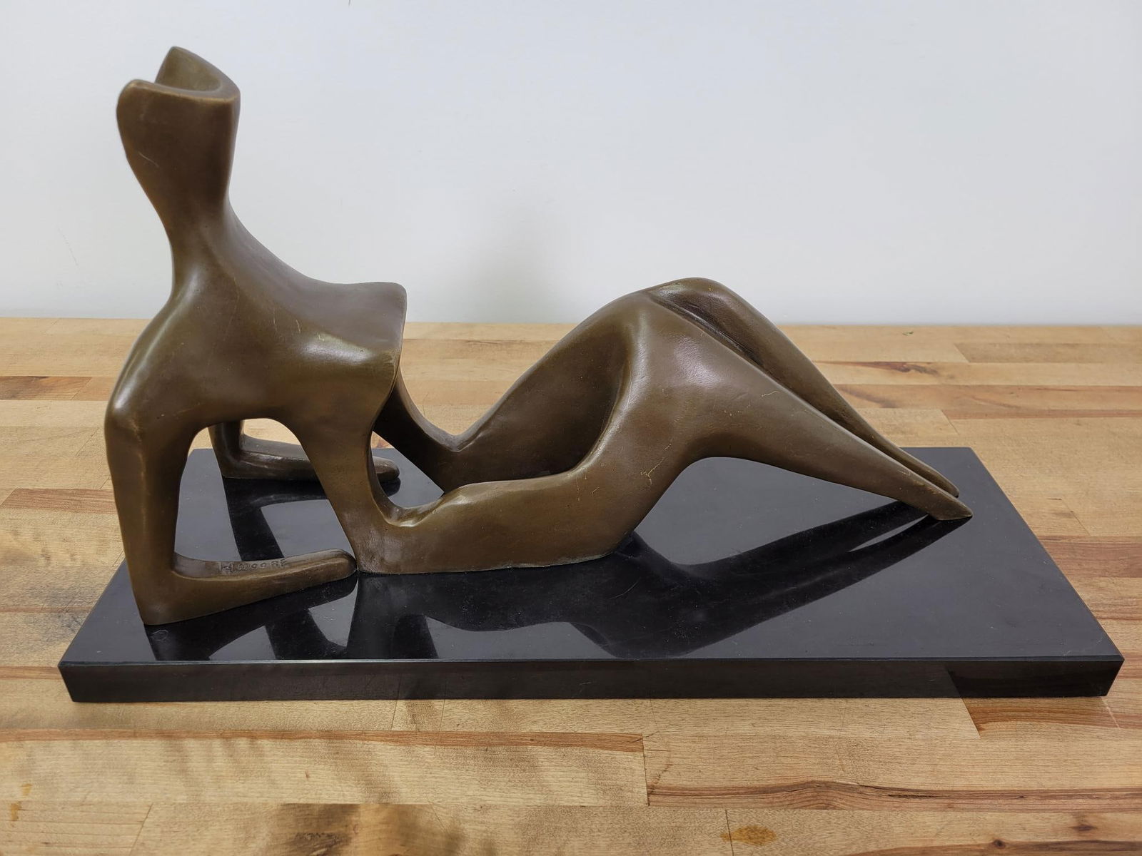 Henry Moore、STUDY、海外版超希少レゾネ、新品額付 Henry Moore Prices - 20,936 Auction Price Results