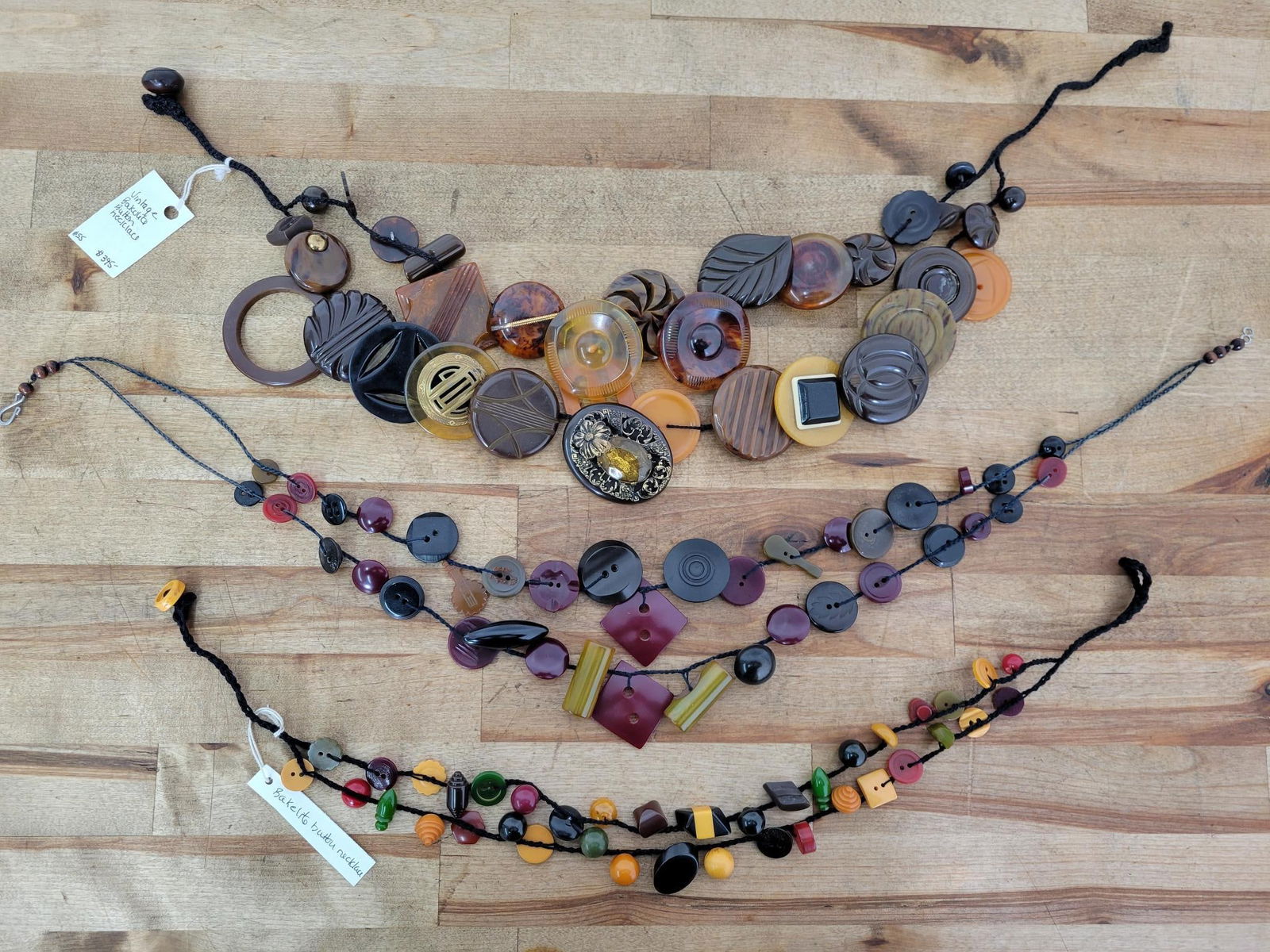 Lot of Bakelite Button Necklaces (1 of 11)