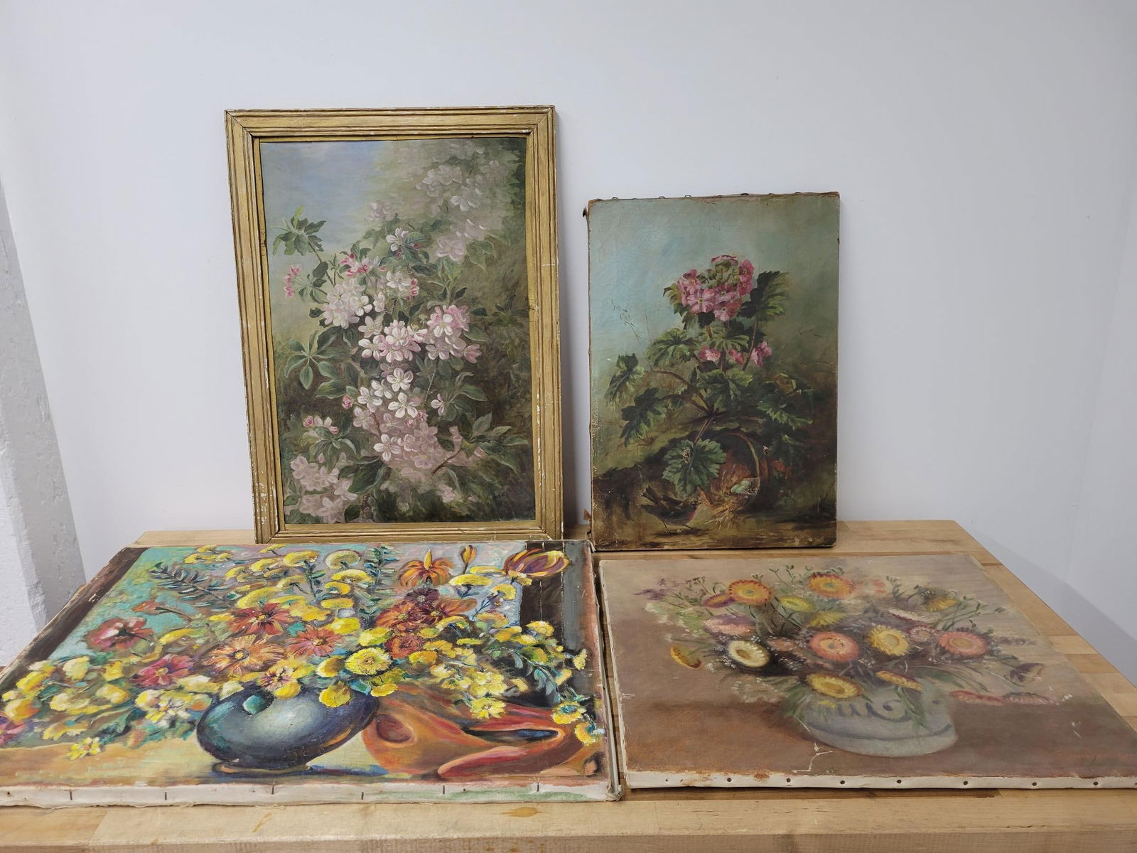Lot of 4 Antique Floral Still Life Paintings - Oil on Canvas (1 of 20)