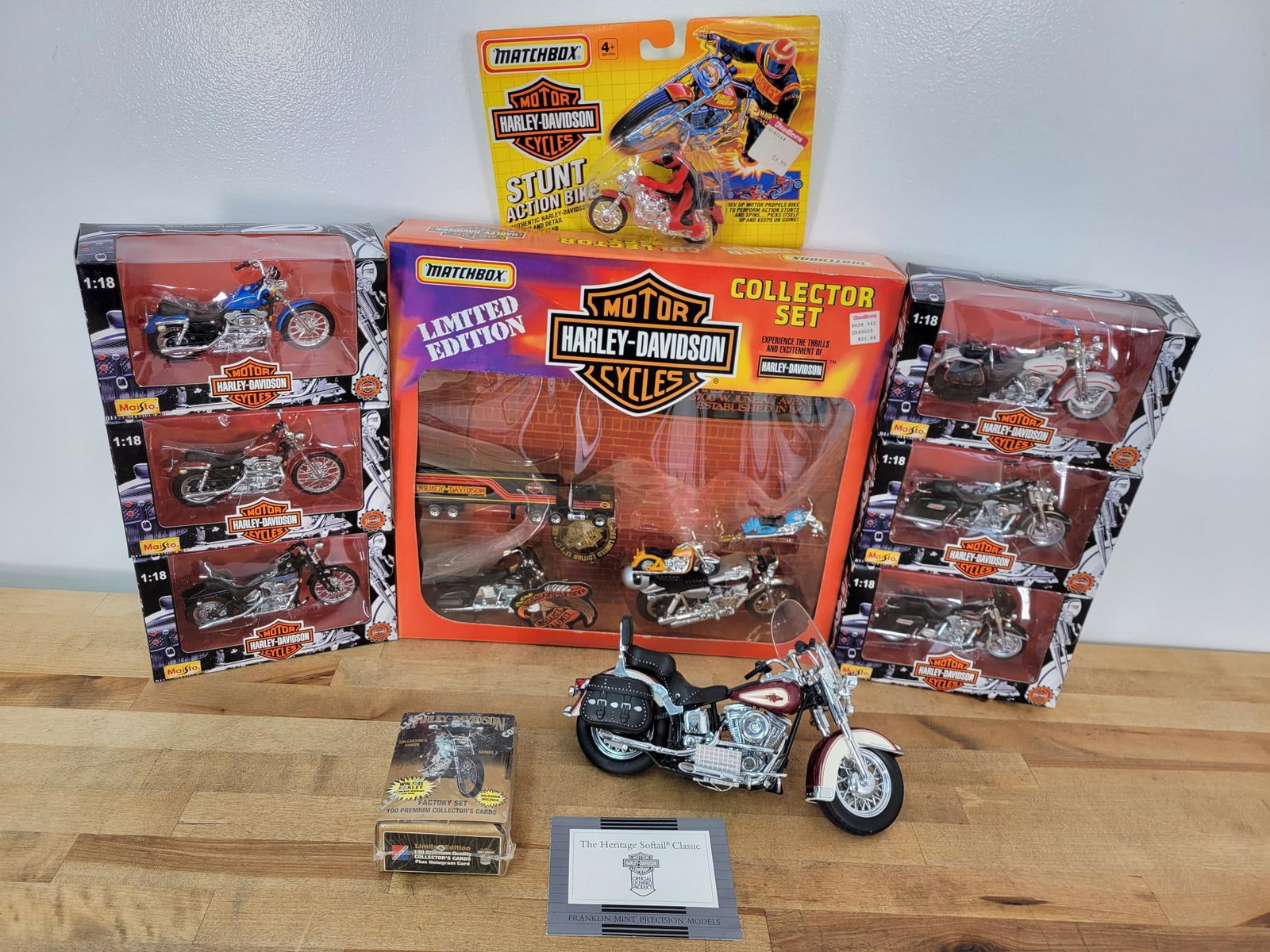 Lot of New in Box Harley Davidson Matchbox Collectors Cars (1 of 14)