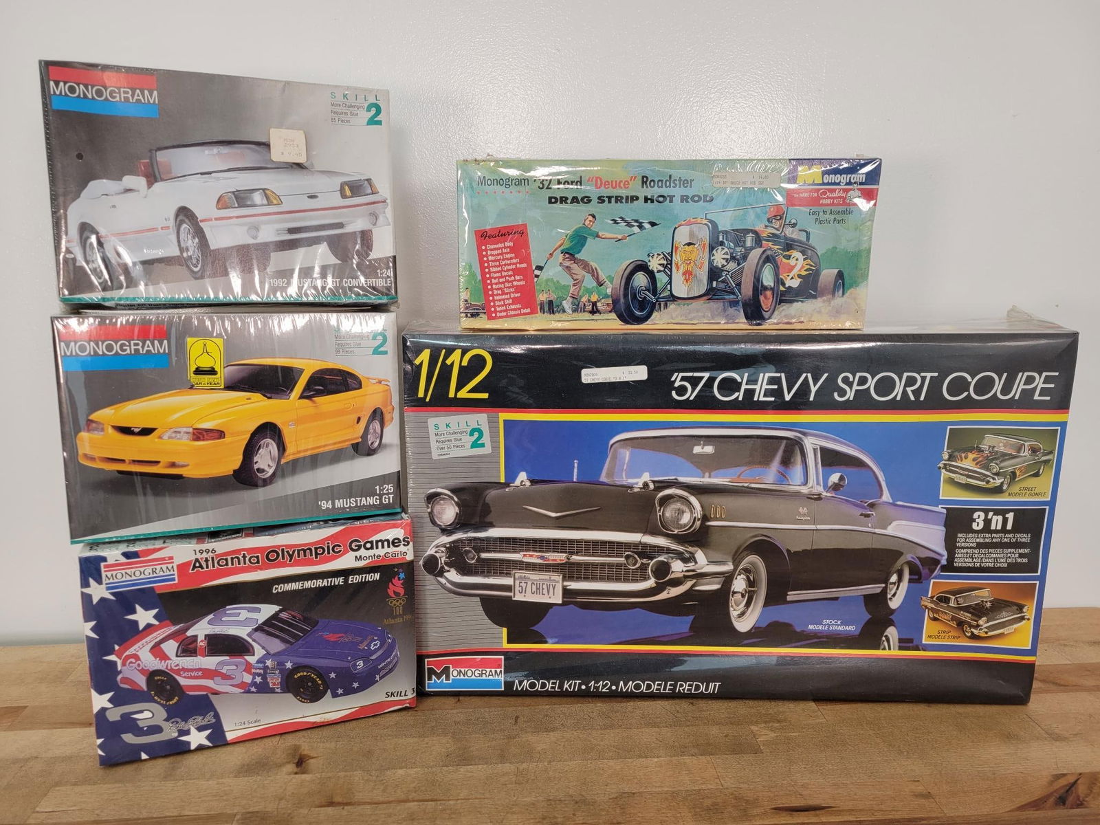Lot of 5 Sealed New in Box Muscle Car Model Kits (1 of 6)