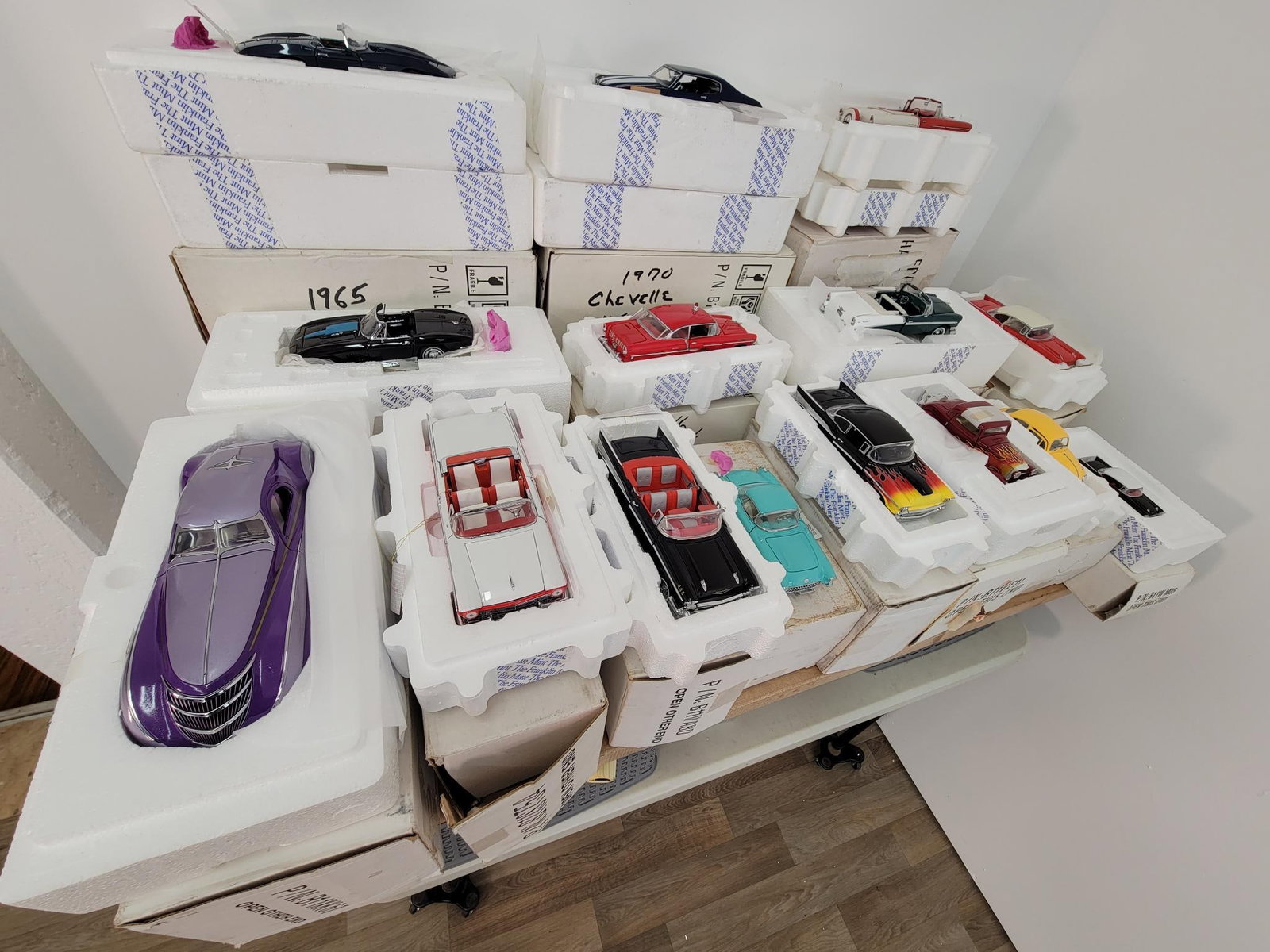 Lot of 15 New in Box Franklin Mint "Precision Models" Model Cars (1 of 18)