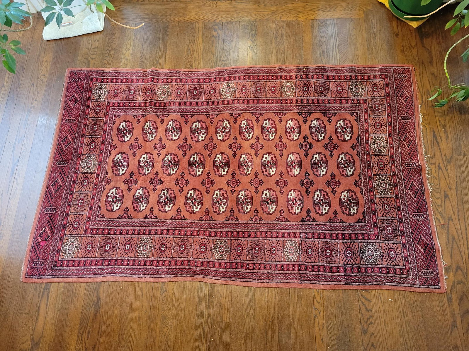 Antique Early 20th C. Karachi Rug - 84" x 51": This lot includes an early 20th century Karachi hand woven wool rug. The rug is in overall good antique condition, showing minor expected ware from age and use. From a pet free child free 