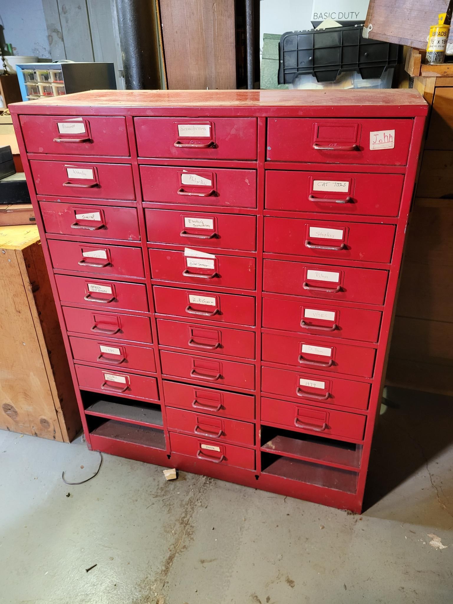 Vintage Red Multi Drawer Steelmaster  Art / Tool Cabinet (1 of 18)