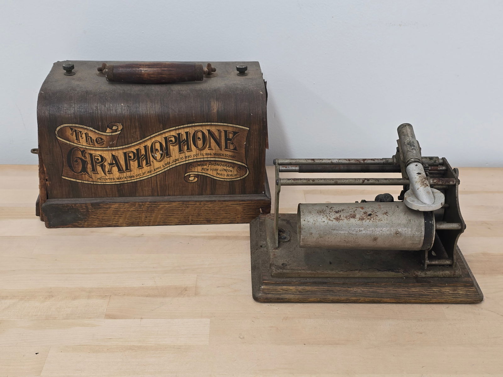 Colombia Graphophone Phonograph Type Q - As Found Condition (1 of 13)