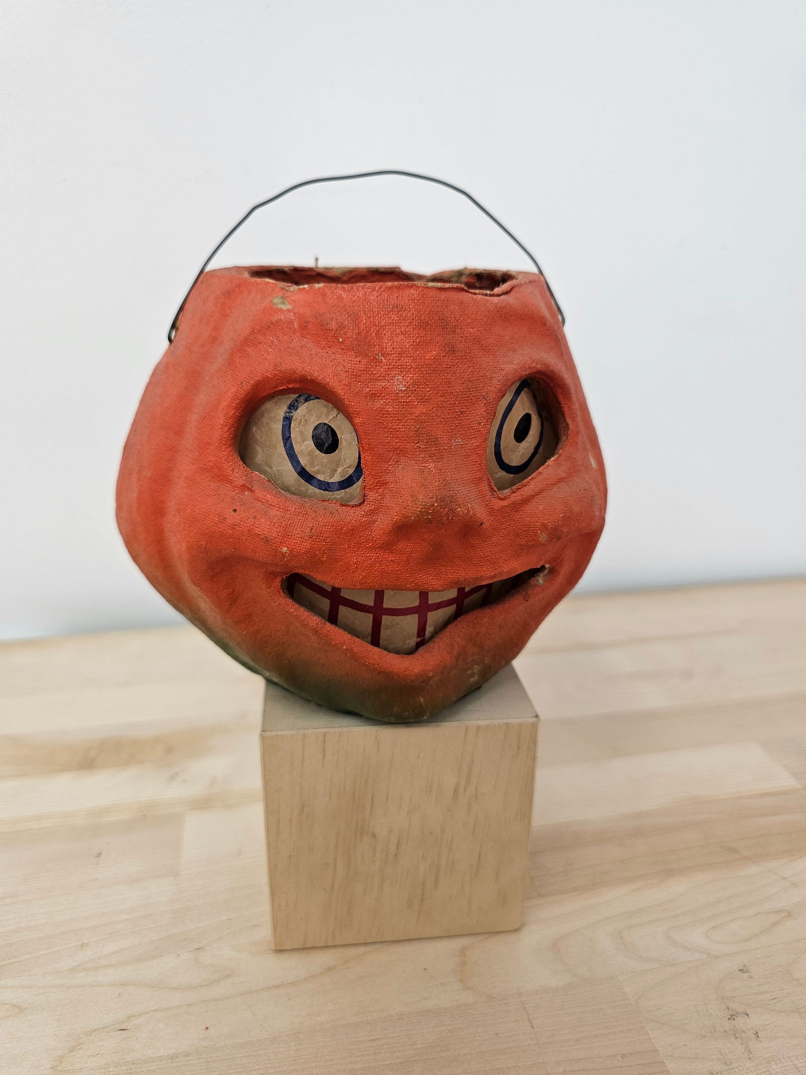 5.5"T Vintage Pulp Paper Mache Halloween Pumpkin Jack O Lantern (1 of 13)