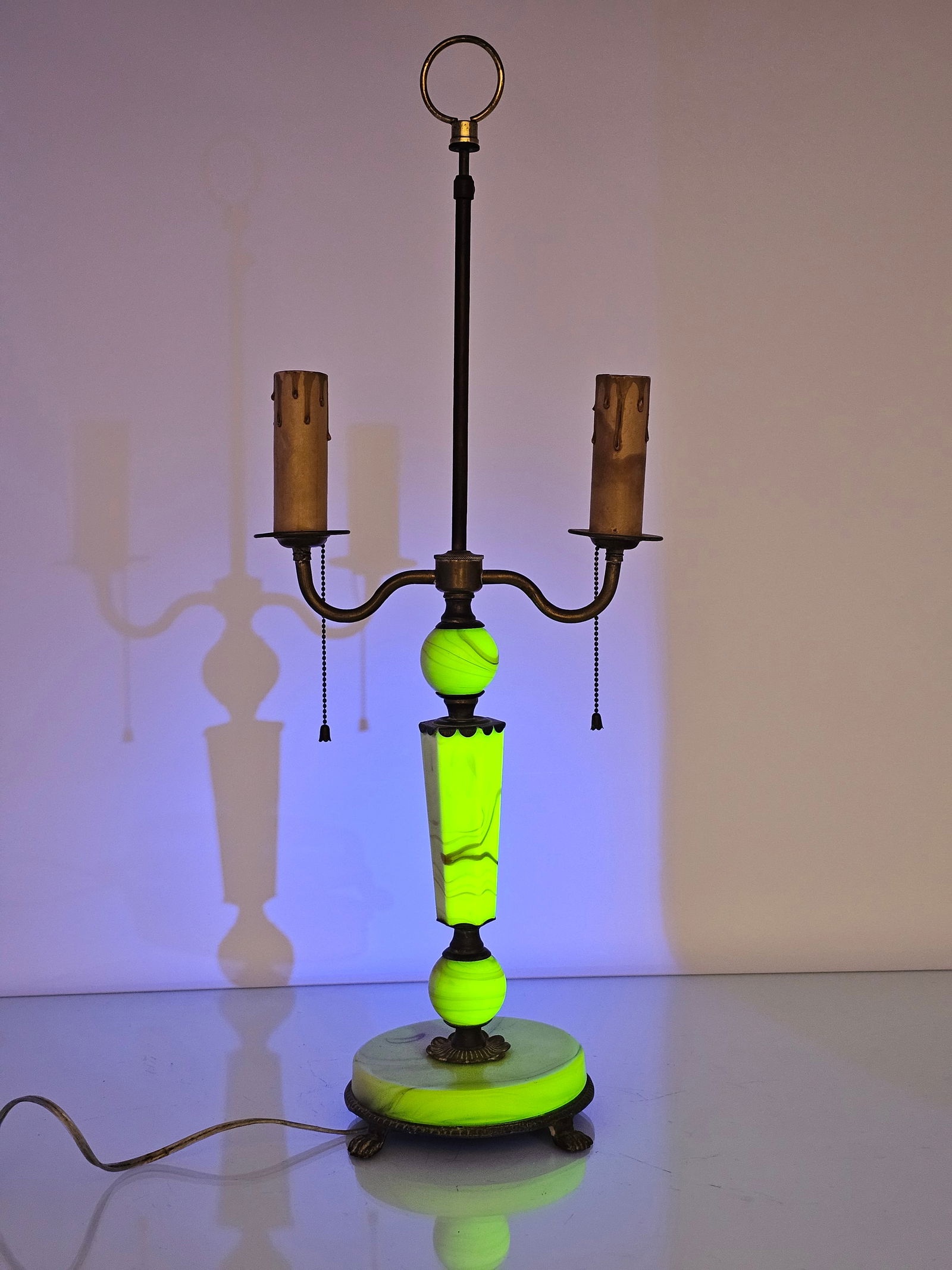 Antique Art Deco Uranium Slag Glass Candlestick Table Lamp (1 of 15)