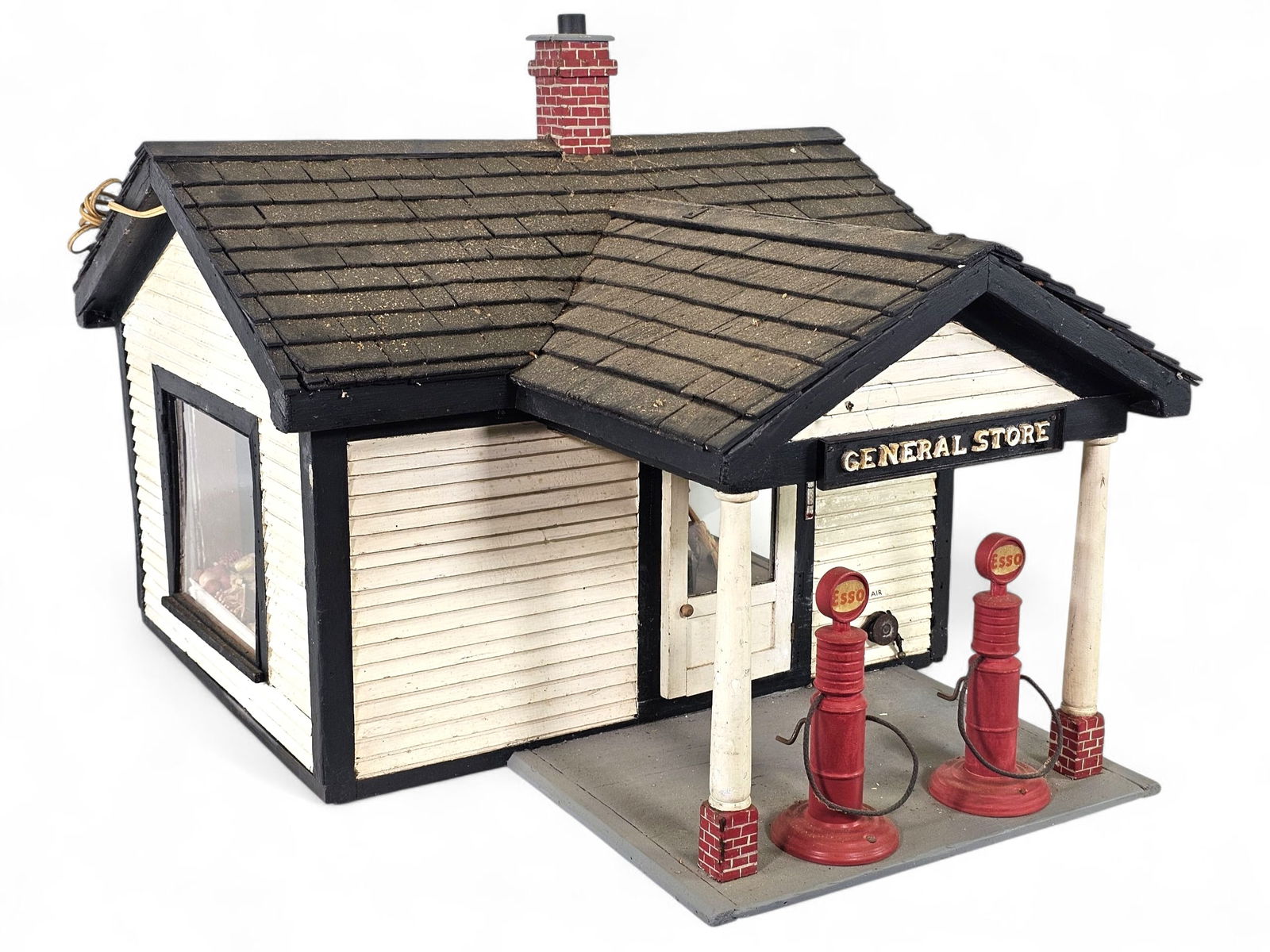 Detailed Doll House Miniature Display Model of Taxco Gas Station (1 of 16)