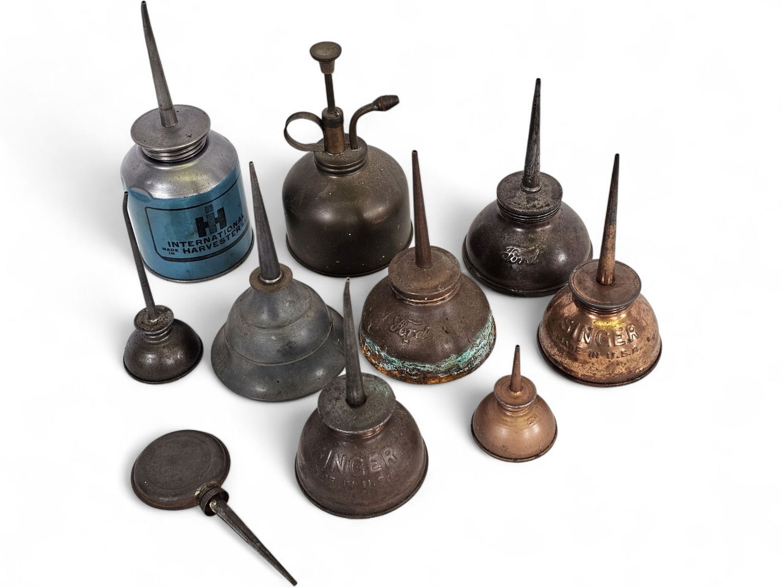 Lot of Assorted Estate Found Antique Oilers (1 of 8)