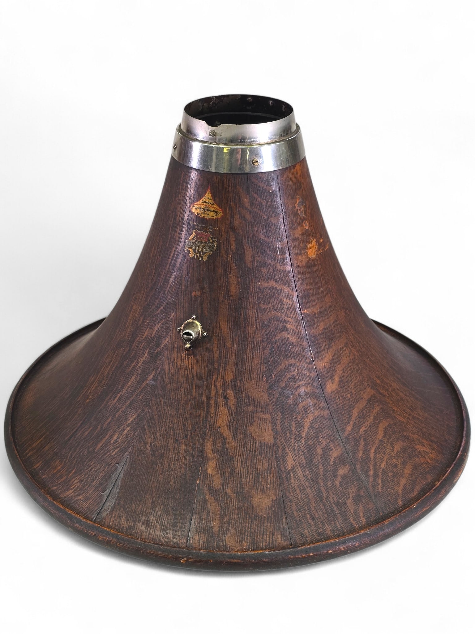 Original Edison Music Master Oak Wood Cygnet Phonograph Horn: The horn is in good overall original condition, showing expected wear consistent with age and use. The original labels remain present and legible, and the horn retains its original finish throughout.