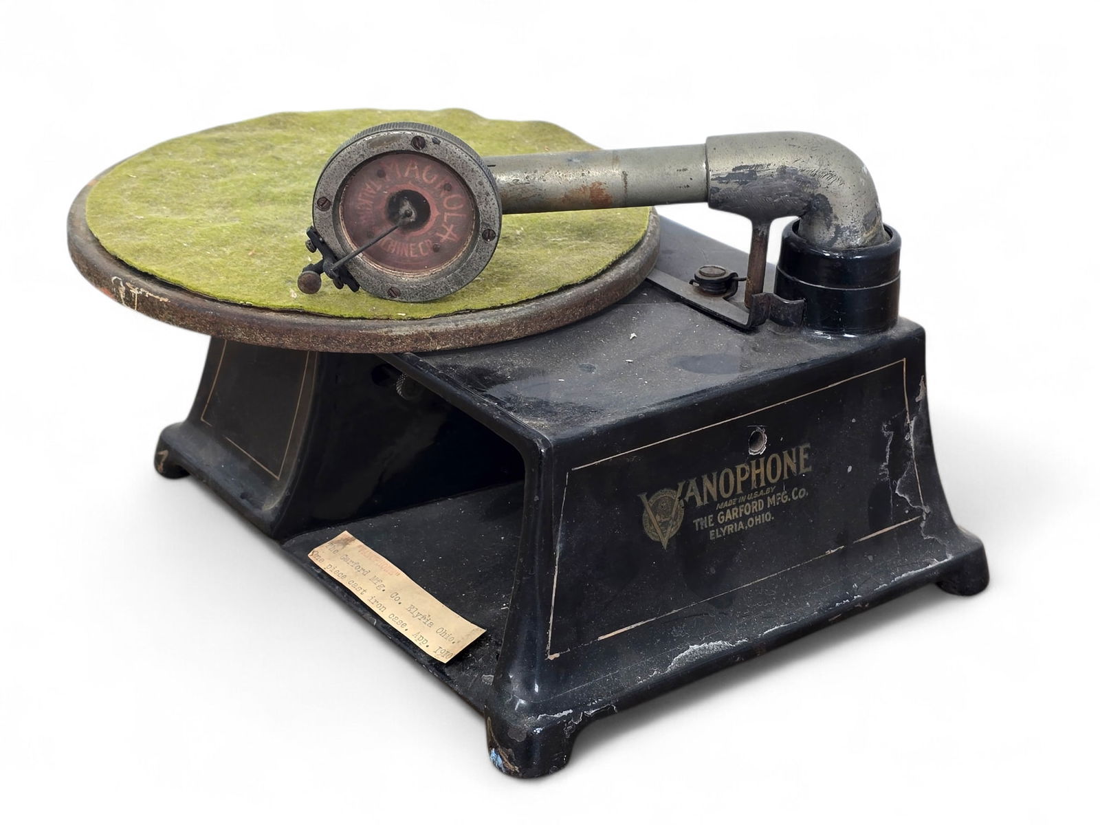 Garford Mfg. Co Vanophone Cast Iron Tabletop Phonograph Record Player: Antique cylinder phonograph offered as found from an estate in unrestored condition. The piece appears largely complete with its components present, though the hand cran