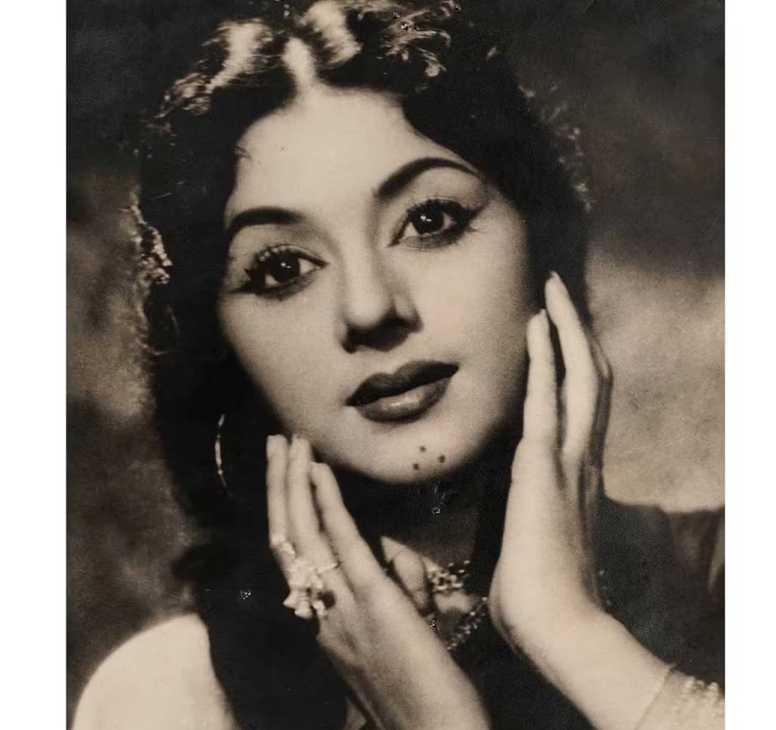 BOLLYWOOD LOBBY CARD FLIM JIS DESH MEN GANGA BEHTI HAI - 4