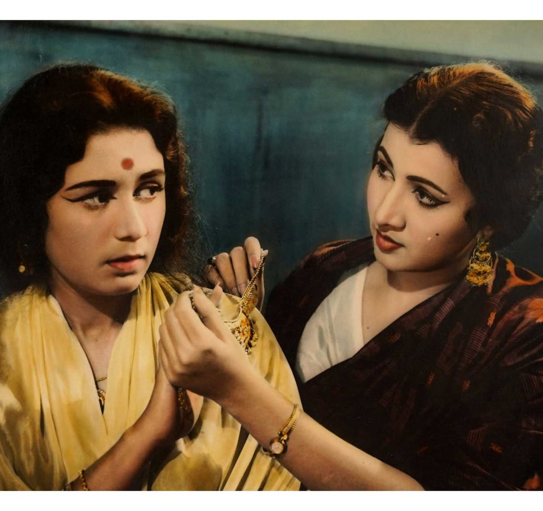 RARE ORIGINAL INDIAN CINEMA LOBBY CARD FLIM NARTAKEE: A COLOURED LOBBY CARD - 4