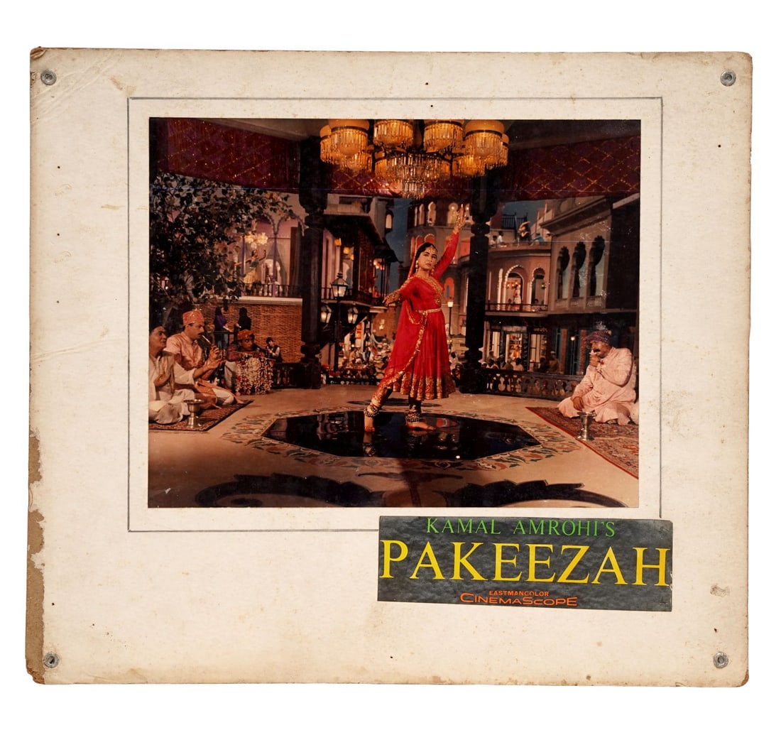 RARE ORIGINAL INDIAN CINEMA LOBBY CARD FLIM PAKEEZAH: A VIBRANT COLOURFUL LOBBY CARD - 2