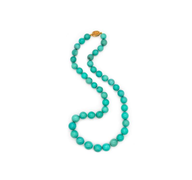 No treated Turquoises gradated beads Necklace (1 of 6)