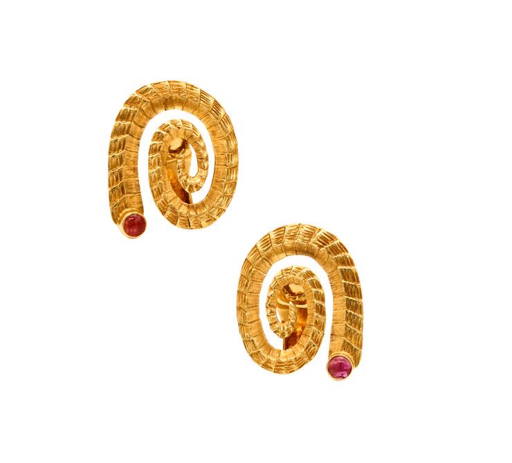 Lalaounis Ruby Circular 18k Gold Earclips (1 of 5)