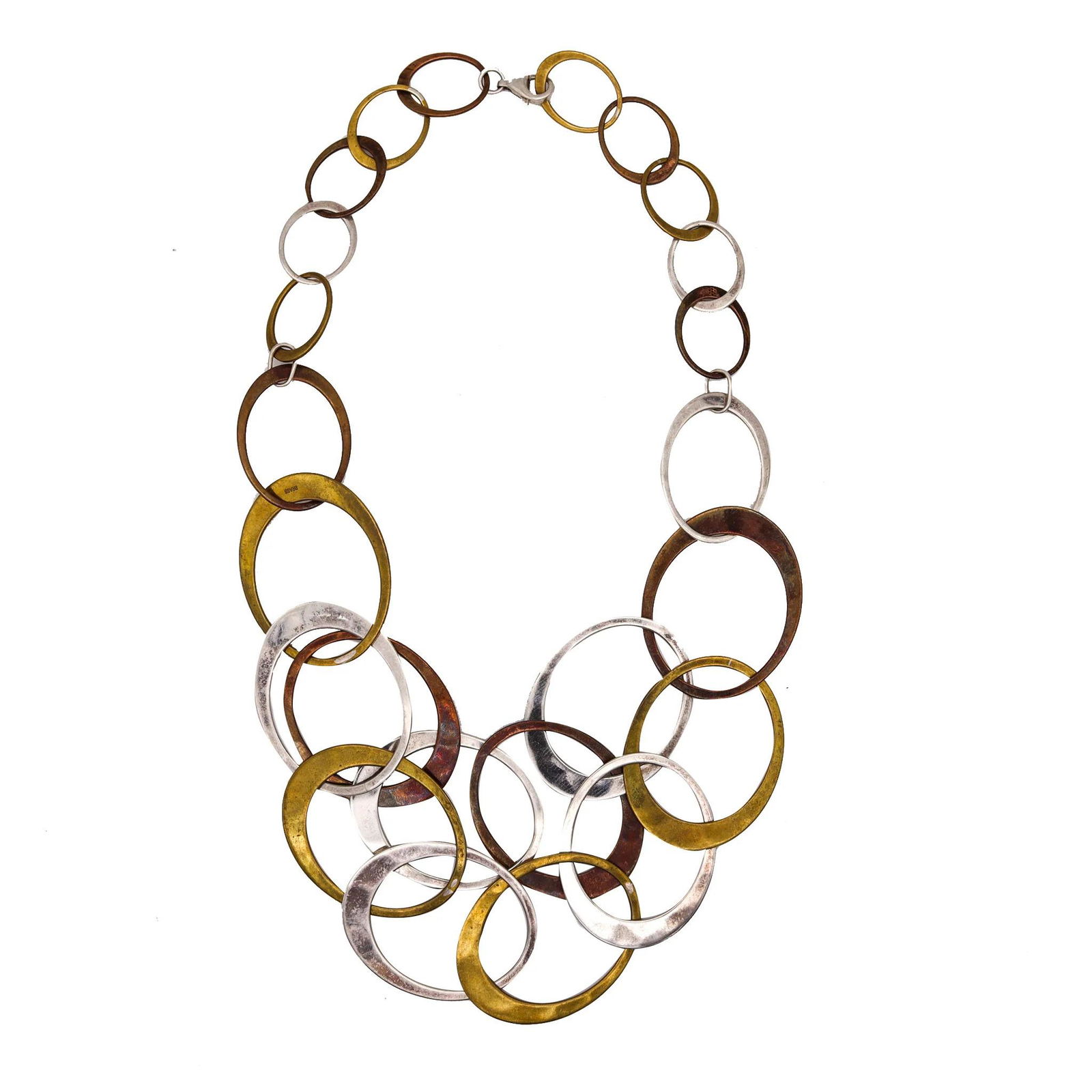 Robert Lee Morris Studio 1970 Necklace In Sterling Copper And Bronze: Beautiful modernist necklace, created at the studio of Robert Lee Morris, back in the 1970's. This geometric necklace has been crafted with diverse oval elements of different sizes intertwined. Made o