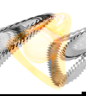 Scandinavian Danish Ring In 14Kt Gold With 2 Cts Moonstone: A sculptural modernist ring, created in Denmark during the late mid century period back in the 1960. This piece has been crafted with wavy free form in solid yellow gold of 14 karats with high polishe