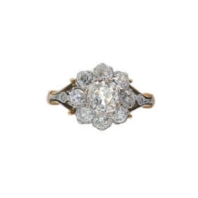 Antique 18kt Gold Ring with 1.75 CTW in Old mine Diamonds