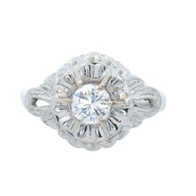 18kt Gold Ring with 0.30 Cts Diamond