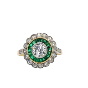 18kt gold and Platinum Ring with Diamonds and Emeralds