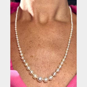 TIFFANY & CO. GIA Certified Art Deco Platinum Saltwater Pearls Necklace