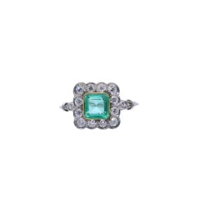 Antique Platinum and 18kt Gold Ring with Emerald and Diamonds