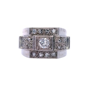 Art Deco Platinum Ring with Diamonds