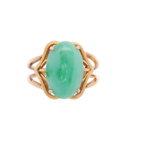 Vintage 14kt yellow Gold Ring with Jade