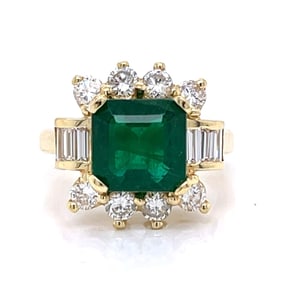 18K Yellow Gold Ring with 4.30 CTW in Emerald & Diamond
