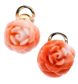Vintage Flower 18kt yellow Gold Clip-on Earrings with Coral