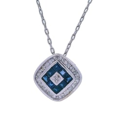 14kt white Gold Pendant with blue Sapphires and Diamonds