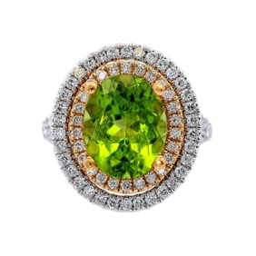 18kt Gold Ring with 4.30 CTW in Peridot and Diamonds