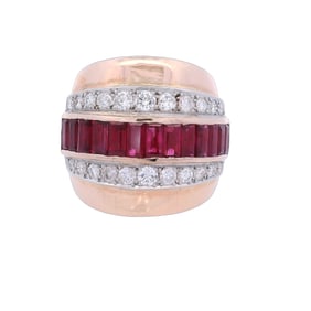 Retro 18kt Gold and Platinum Ring with  in Rubies and Diamonds