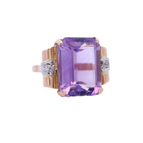Art Deco Retro 18kt Gold and Platinum Ring with Diamonds and Amethyst