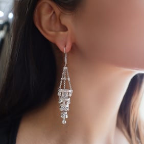 Vintage Platinum Chandelier Earrings with 2.10 Cts in Diamonds