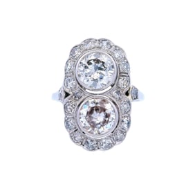 Edwardian Platinum Ring with 2.55 Cts in Diamonds